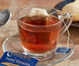 Bigelow Tea Herbal Kosher "Sweet Dreams" w/ Chamomile, Hibiscus, Peppermint Leaves, Rose Blossoms Spearmint Leaves, Spice, Orange Blossoms, Mint, Gluten-Free, GMO-Free, Caffeine-Free Green Tea (Case of 6) 20 Tea Bags